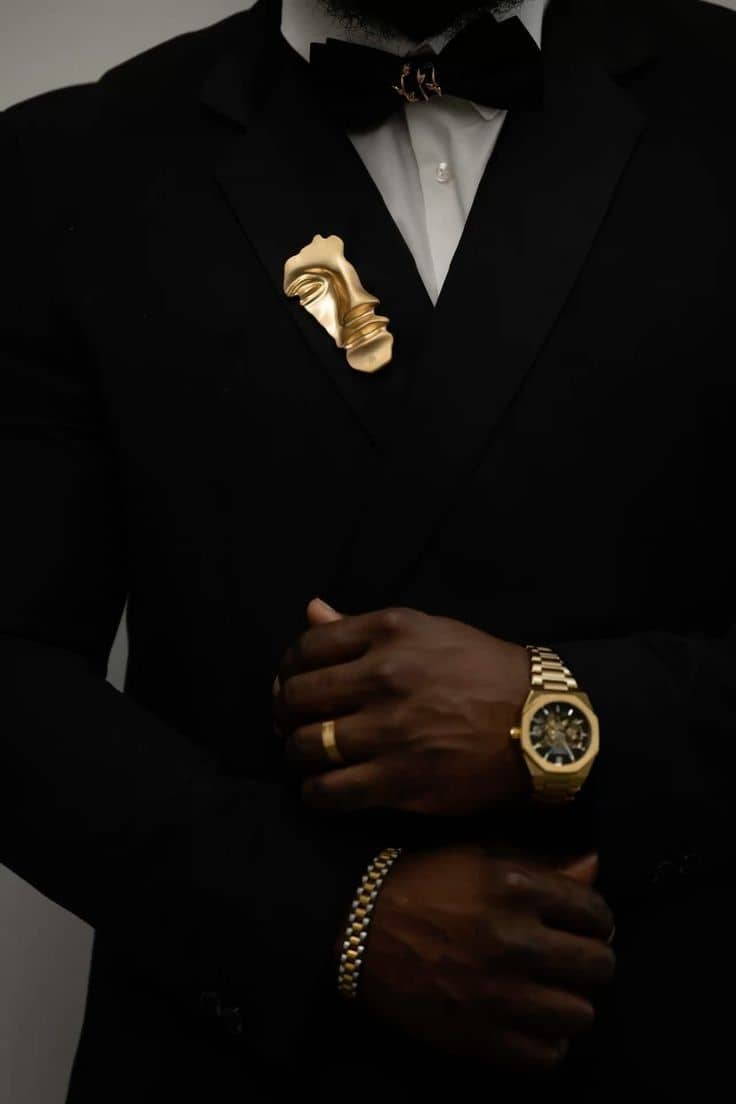 Onyx Suit